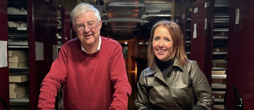 ‘Secrets of the Library’: Political Secrets