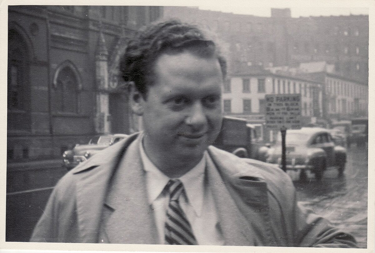 A photograph of Dylan Thomas believed to have been taken by the American poet and anthologist Oscar Williams between 1950 and 1953, during Dylan's literary tours of America.