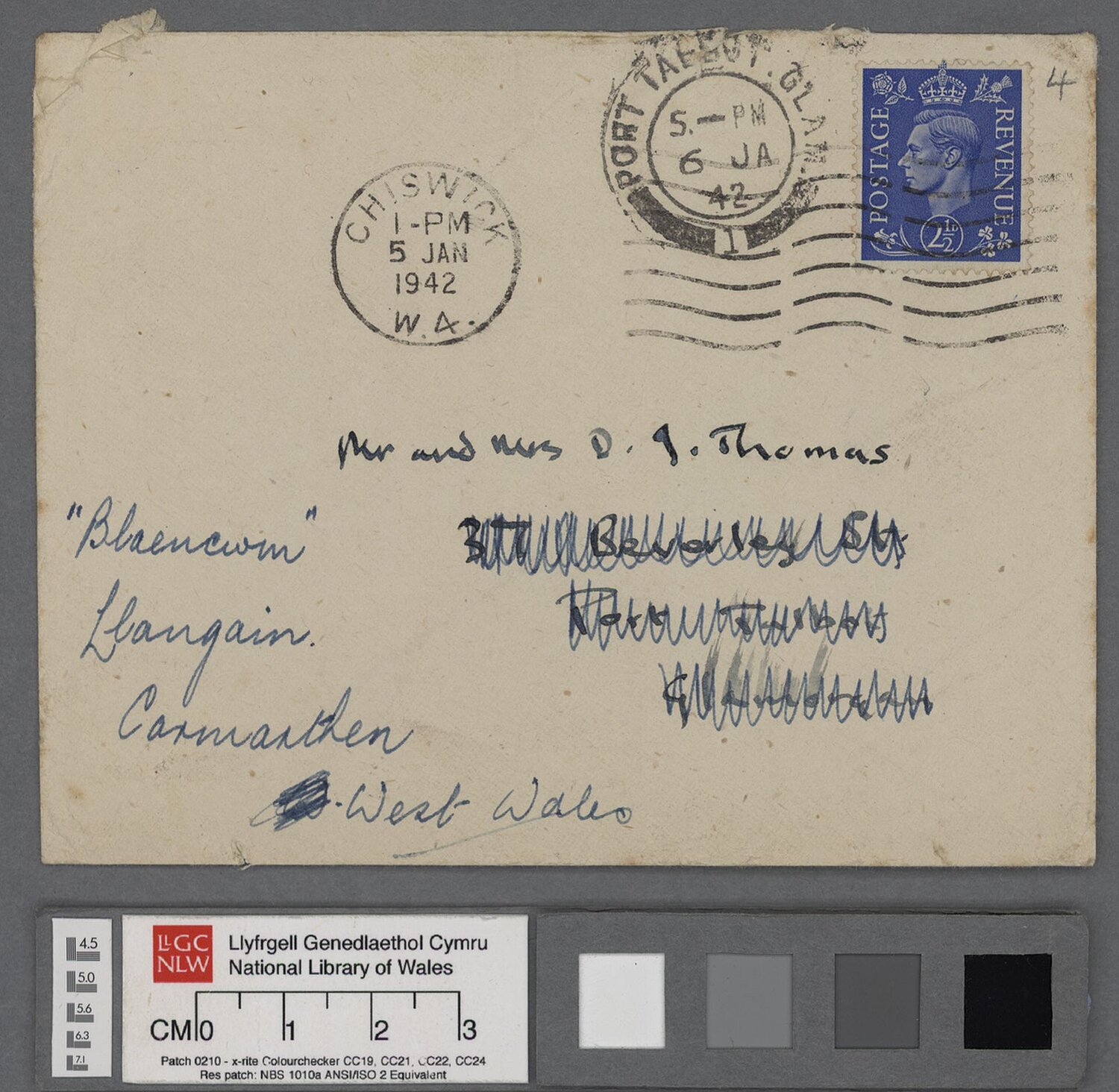 The envelope containing the letter, dated 31 December 1941, from Dylan, addressed to his parents D.J. and Florence Thomas in Carmarthen. In it, he thanks them for the Christmas presents and mentions his recent work on information films and radio scripts.