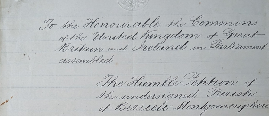 Handwritten introduction to a petition on parchment.