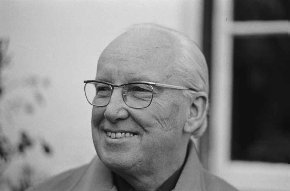 Photograph of Geoff Charles